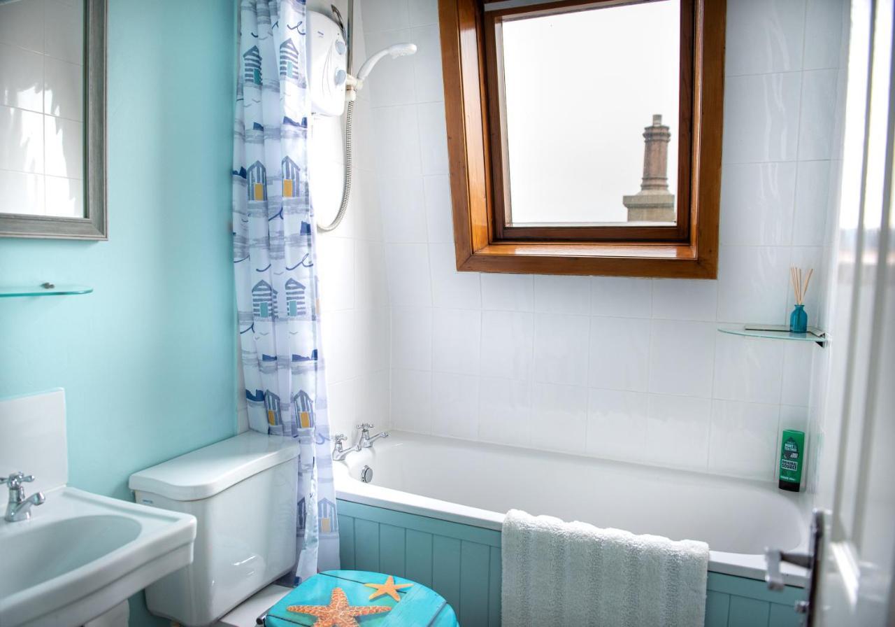 Beach View Apartment Stonehaven Bagian luar foto